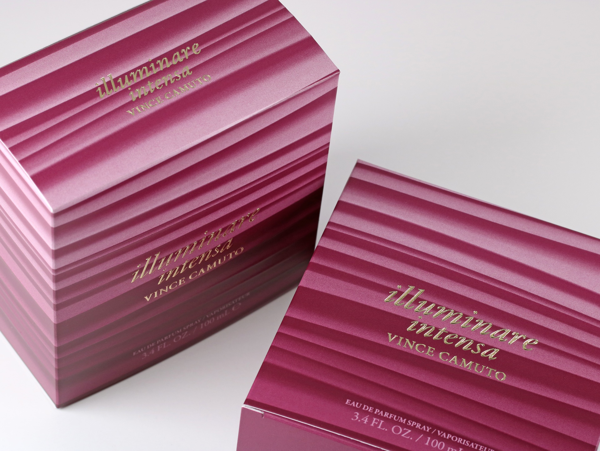 Illuminare Intensa Vince Camuto packaging